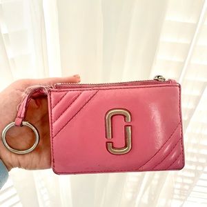 PINK MARC JACOBS SNAPSHOT WRISTLET | WALLET